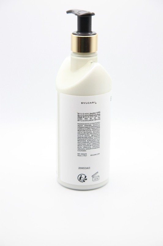 BVLGARI au thé Blanc (White Tea) Body Lotion - 10.1 Fl oz / 300mL gallery